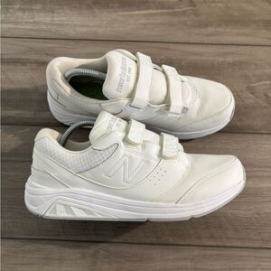 New Balance 928V3 Size 11 Women's Walking Shoes Sneakers Leather 2A Comfort